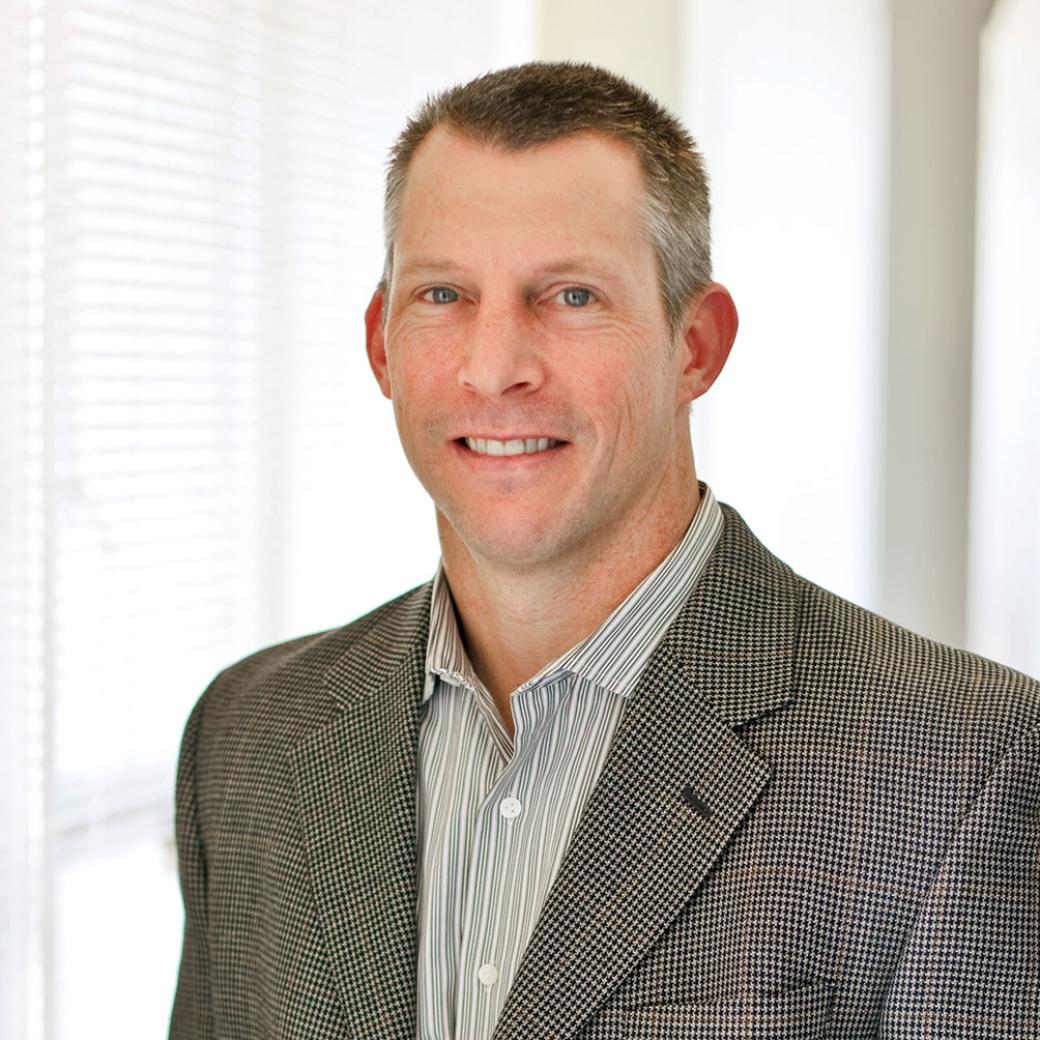 Headshot of Sean Donnelly